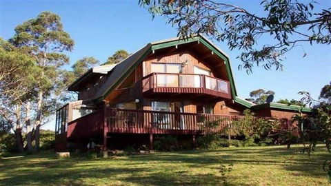 Sublime Cedar Lodge Leura - Accommodation Asia 0