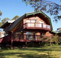 Sublime Cedar Lodge Leura