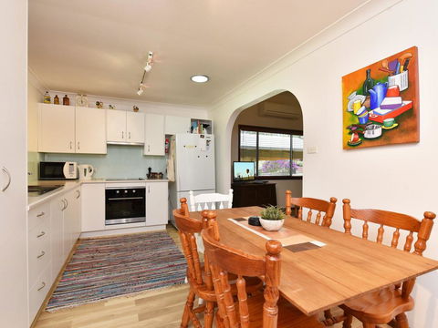 Summerfield Cottage - Hunter Valley, Renovated House In Central North Rothbury - Accommodation Asia 2