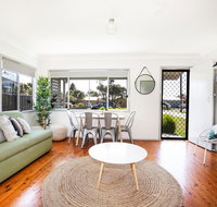 Sun Shack  Culburra - Pet Friendly - 3 Mins to Beach - Accommodation Guide