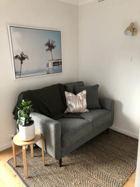 Sun-Drenched 1 Bed Studio Apt Newtown Parking - Accommodation China 3