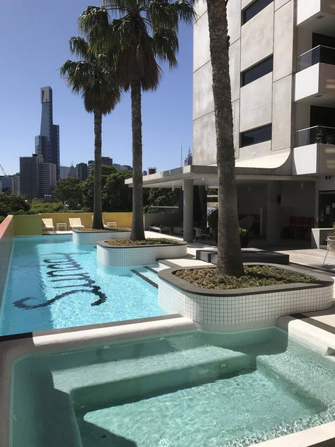 Sunday Escape - Accommodation Guide 3