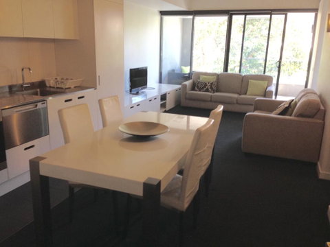 Sunday Escape - Accommodation Guide 0