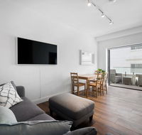 Sunlit 1 Bedroom Apartment right at Bondi Beach - Accommodation Guide