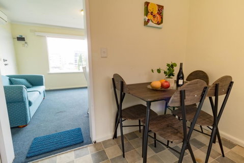 Sunny Great View Apartment Near Shopping Town - Accommodation Guide 3