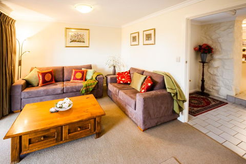 Sunnyside Cottage - Accommodation Asia 1