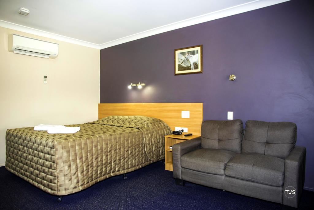 Rockhampton QLD Accommodation China