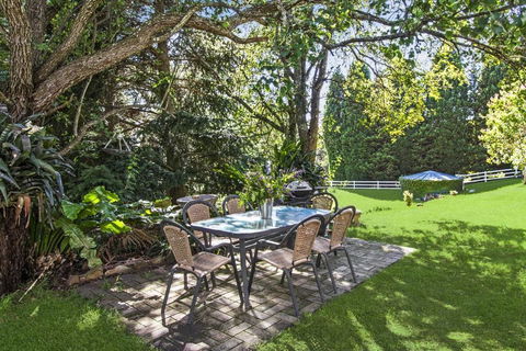 SUNNYDELL - Accommodation Asia 1