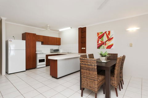 Sunset On Nightcliff - Accommodation Guide 2