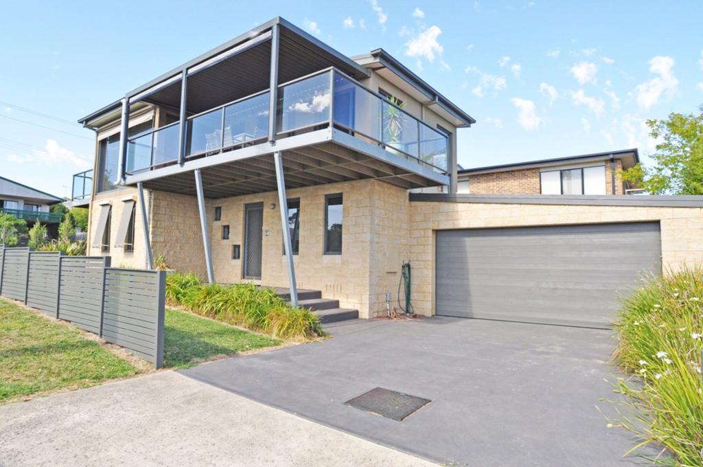 Inverloch VIC Accommodation China