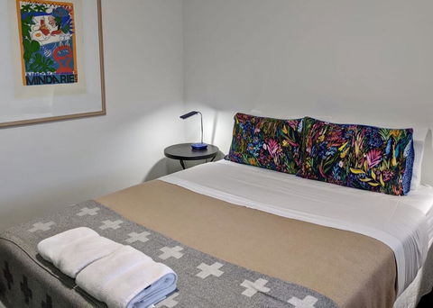 Superb 2 BR Apartment Minutes To CBD- Cen8 - Accommodation Asia 3