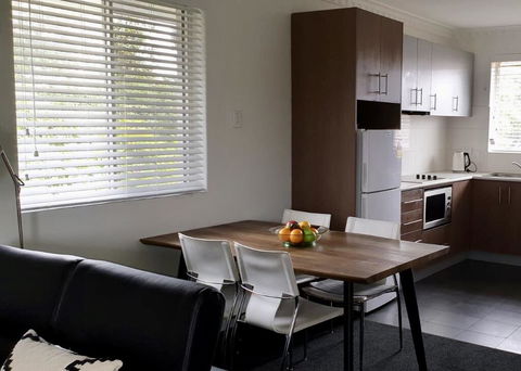 Superb 2 BR Apartment Minutes To CBD- Cen8 - Accommodation Asia 1