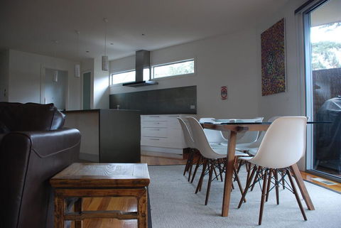 SURF Side SECRET INVERLOCH - Accommodation China 2