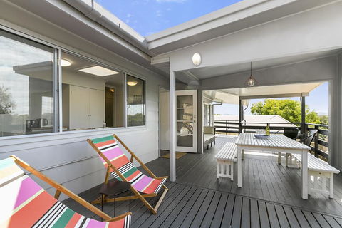 Surf's Up, Peregian Beach - Accommodation Asia 0