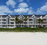 Surfers Horizons - Accommodation Guide