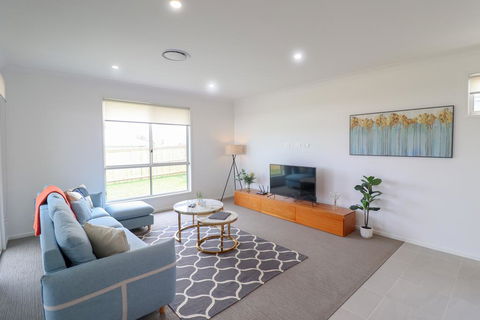 Surfers Paradise At Catherine Hill Bay - Accommodation Asia 3