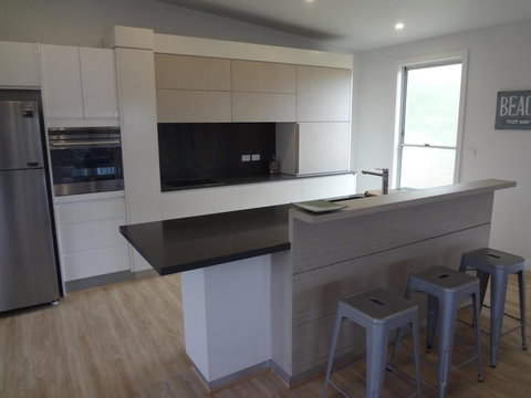 Surfmist - Accommodation Asia 1