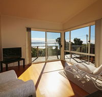 Surfside - Accommodation Asia