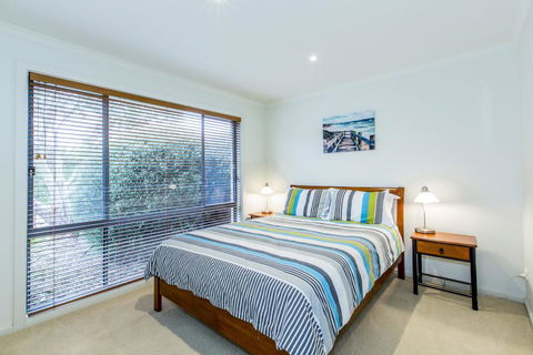 SURFSIDE GETAWAY IN PICTURESQUE INVERLOCH - Accommodation China 2
