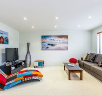 SURFSIDE GETAWAY IN PICTURESQUE INVERLOCH - Accommodation China