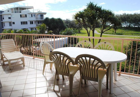 Surfside On The Beach - Accommodation Asia 3