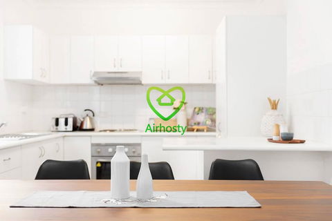 Surry Hills Victorian 4 Bedroom House Near Central - Accommodation Asia 2
