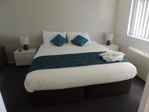 Sussex Shores - Accommodation Guide 3