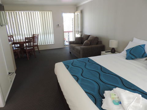 Sussex Shores - Accommodation Guide 2