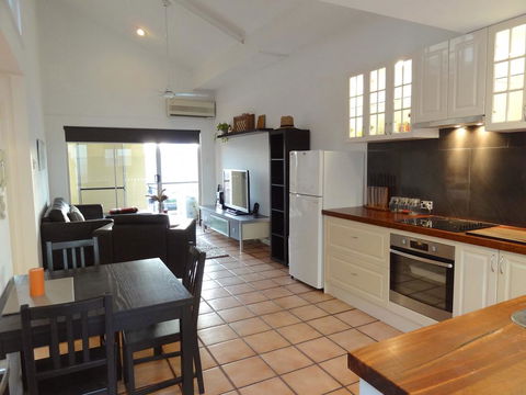 Sweet As A Biscuit! - South Fremantle - Accommodation Asia 2