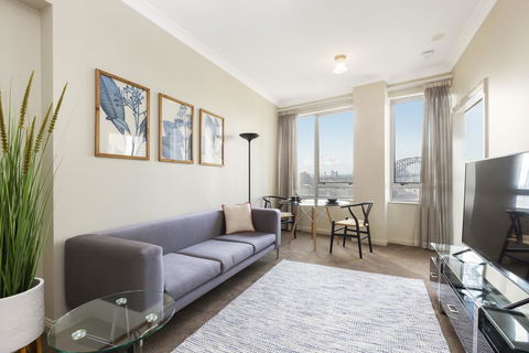 Sydney CBD 1 Bedroom Self-Contained Apartment With Spectacular Sydney Harbour View (1312 BRG) - Accommodation Asia 0