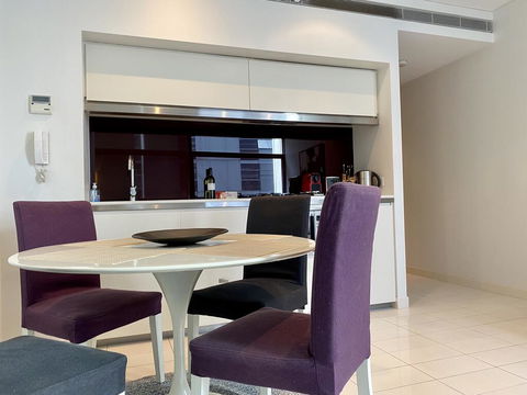 Sydney CBD Central Location - Spacious Apartment - Parking - Pool - Gym - Best Location - Accommodation Asia 2