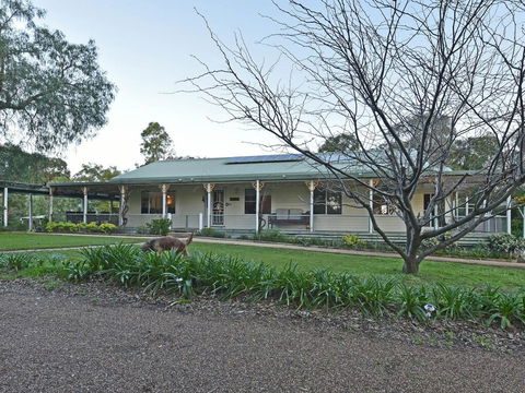 Tabitha Hill Homestead - Accommodation Asia 2