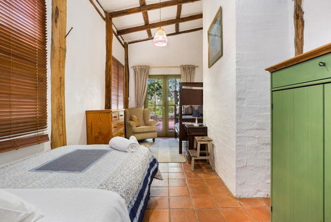 Taradale House Estate - Accommodation Asia 2