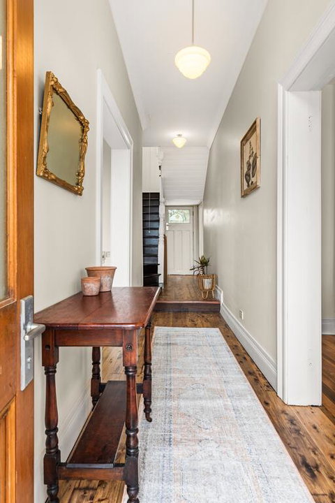 TARALGA TERRACES - Accommodation Asia 3