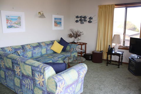 Tasmanviews - Accommodation Asia 2