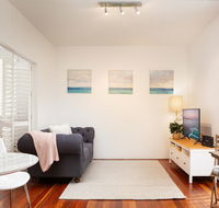 Tasteful Apartment With Balcony In Cammeray