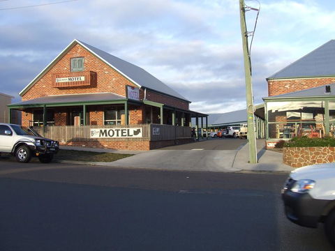 The Bakehouse Motel - Accommodation Asia 0