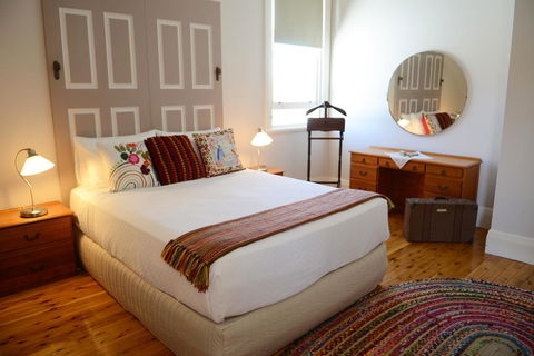 The Bank B&B West Wyalong - Accommodation Asia 1