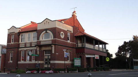 The Bank B&B West Wyalong - Accommodation Asia 0