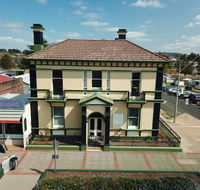 The Bank Guesthouse Glen Innes - Accommodation Asia
