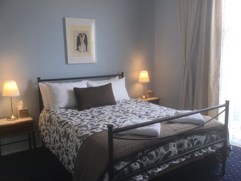 The Bank Guesthouse Glen Innes - Accommodation Asia 1