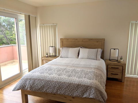 The Beach House - Accommodation China 2