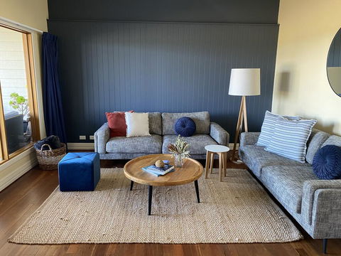 The Beach House & Villas - Accommodation Asia 0