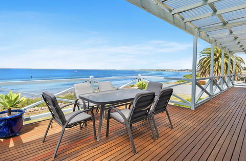 The Beach House - Point Turton - Accommodation Asia 1