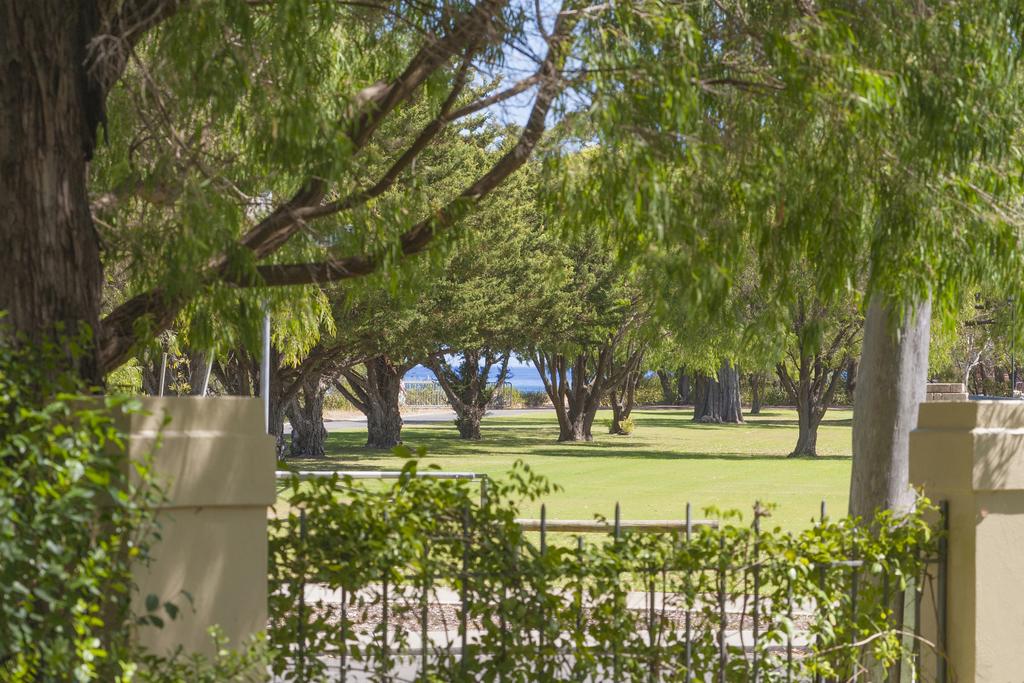 Busselton WA Accommodation Asia