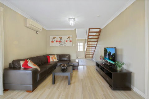 The Beach Retreat Eden - Accommodation Asia 0