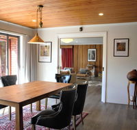 The Hobart Entrance - Accommodation Asia
