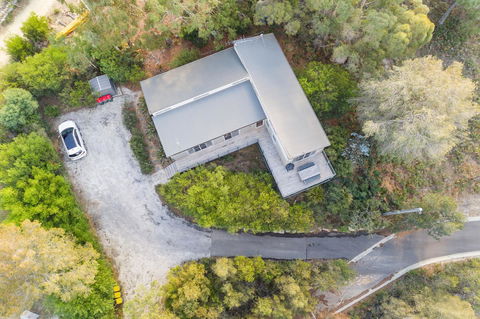 Freycinet Haven - Accommodation Guide 24