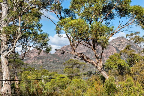 Freycinet Haven - Accommodation Guide 4