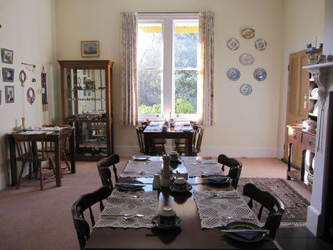 Cambridge House Bed & Breakfast - Accommodation Asia 13